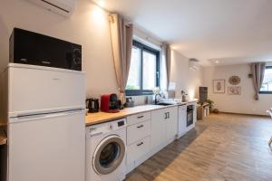 Maisons de vacances Gite le Clos Saint-Martin - Avec jacuzzi : photos des chambres