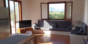 Villa al mare con giardino e parcheggio privato