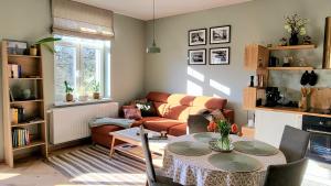 Apartament EverySky Kowary, Cozy Home, łatwy dostęp, widok na góry, winda