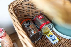 Corry Lodge Estate - Sheperds Huts or Container Stays with Sea View