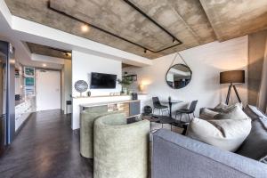 FortyOnL Luxury Apartments