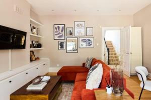 The Waterlow Park Wonder - Trendy 2BDR with Study Room and Patio