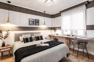 Arties - 4 bedrooms apartment in Almagro