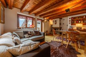 PETIT CHALET ANNA - Rifugio in mezzo alle montagne