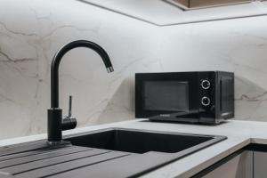 ZWIRN Design Stay near Nivy Station & Downtown