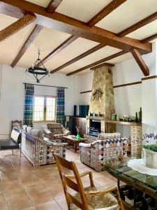 Chalet con piscina El Arado