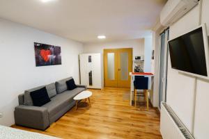 Central Studio Boulevard