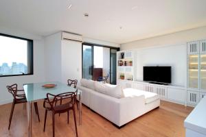 Bandeira Paulista, 555