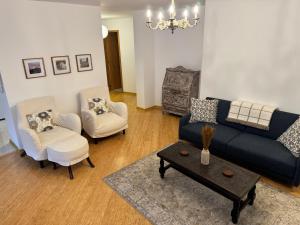 Spacious Apartment in Colonial Quito