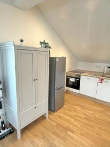 Modern Flat Karlsruhe - Waschmaschine, Fußbodenheizung, Regendusche