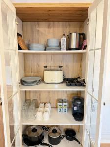 Modern Flat Karlsruhe - Waschmaschine, Fußbodenheizung, Regendusche