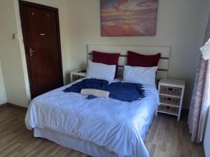 Hlalanathi Lodges - 25 North Drive Margate