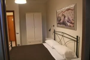 Otto&Mezzo B&B - Eboli