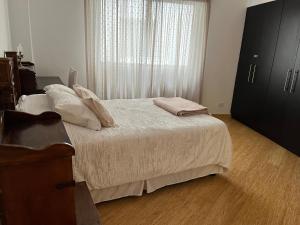 Spacious Apartment in Quitos Centro Histórico