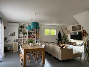 Maisons de vacances House with garden and pool near Montpellier : photos des chambres