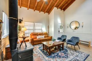 Grill and Games Family-Friendly Flagstaff Getaway!