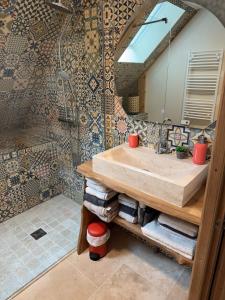 Maisons de vacances L-ecrin ardechois - Calme, foret, lac prive : photos des chambres