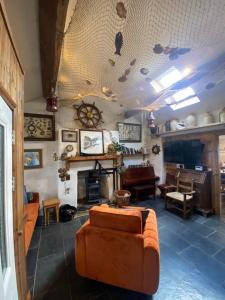 Charming Music Shop -Town Centre