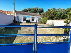 Maison 3 chambres , terrasse plein sud, 5 mn de la plage et foret