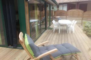 Maisons de vacances Maison, Piscine sous les pins : photos des chambres