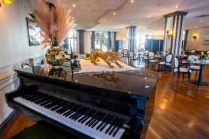 Hotels Logis Hotel & Restaurant - Les Tuileries : photos des chambres