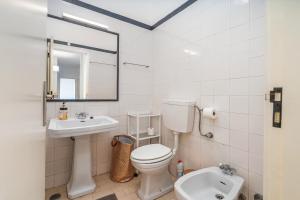 Marina and River Views Apartment