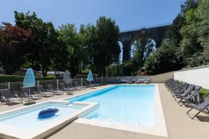 Campings Les Rives d’Auzon confort 8 pers : photos des chambres