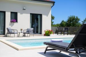 Villa Suri by Istrialux