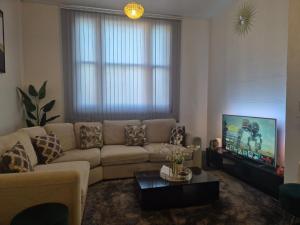 1 Bed Apartment - Sleeps 4 - City Centre - 3hvězdičkové hotely ve městě Wolverhampton