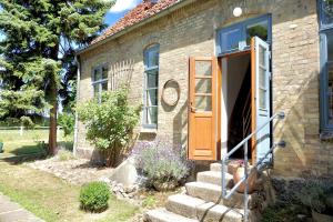 Verwalterhaus mit Blick auf die Pferdeweide -Gut Wittmoldt-