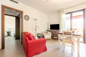 GuestHost - Ely's Home Cagliari img2