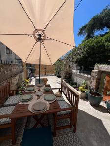 Maisons de vacances Maison de village renovee , proche riviere, 3 ch 85 m2 : photos des chambres
