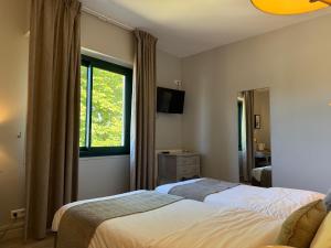 Hotels Hotel des Pins : photos des chambres