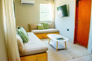 Acogedora - 2km de Centro - Hasta 24 personas