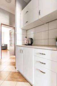 Close-Golden Apartments Warsaw - Two Bedroom Apartment in the Center -Comfortable and Cozy - Marszałkowska