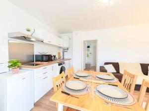 Le Regard sur La Place Léger et Raffiné