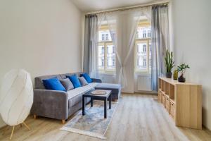 Fügners apartment by Rentez