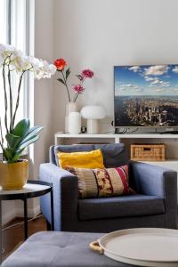 Lovely 2-BR Apt in Caledonian Rd