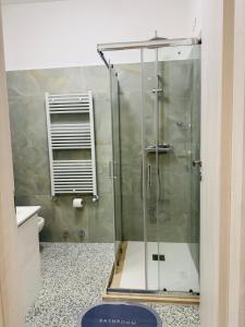 MMM HOME Train Station 1