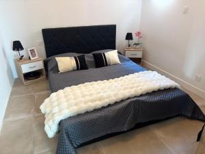 Appartements Chez Isa, Les pieds dans l-eau : photos des chambres