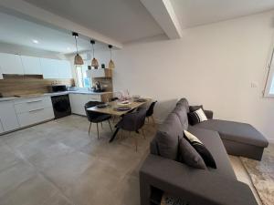 Appartements Chez Isa, Les pieds dans l-eau : photos des chambres