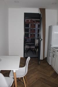 AMD - garsonjera 312