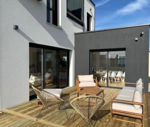 Maisons de vacances Maison neuve proche des plages : photos des chambres