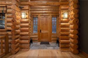 RMR: Granite Ridge Cabin 7586 in Teton Village