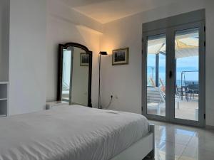 Saranda Terraces Beach