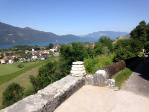 Appartements Au Coeur De La Riviera Des Alpes T2 : photos des chambres