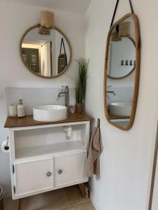 Mahayana, entre mer et collines