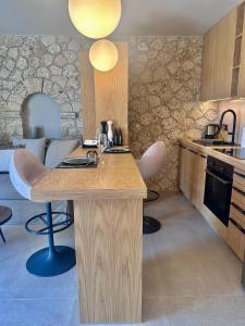 Linen by Goutos Luxury Living