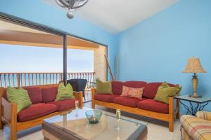 Happy-N-The-Sun 2 BR Oceanfront