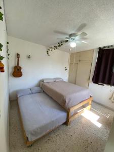 Departamento sobre Costera, 1min La Quebrada, 3m playas y yates